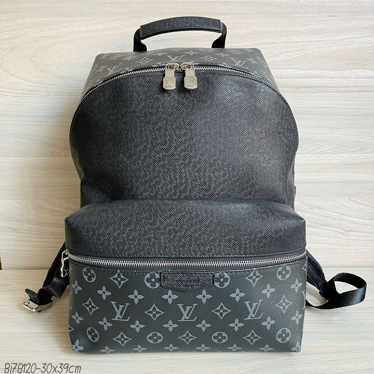 MOCHILA LOUIS VUITTON DISCOVERY SUPER CLONE