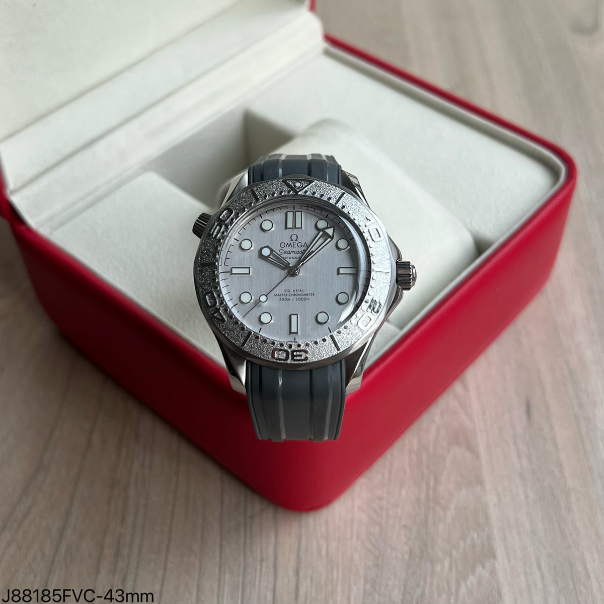 OMEGA SEAMASTER DIVER 300M 43MM SUPER CLONE (Copy)