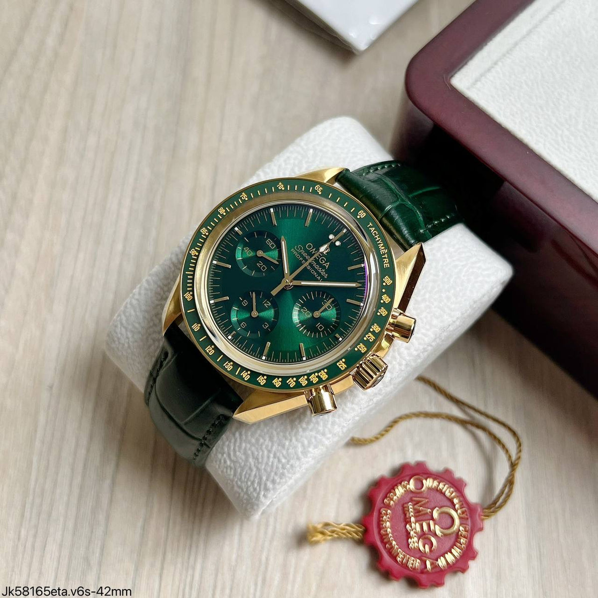 OMEGA SPEEDMASTER GOLD ETA .O JK58165 SUPER CLONE