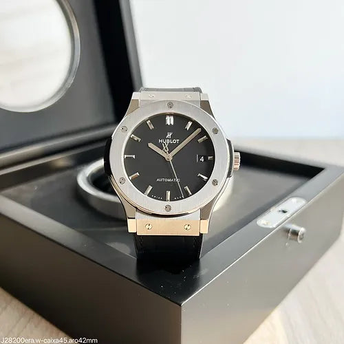 HUBLOT CLASSIC FUSION ETA J28200 SUPER CLONE