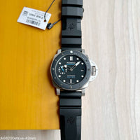 PANERAI SUBMERSIBLE ETA JK68200vs SUPER CLONE