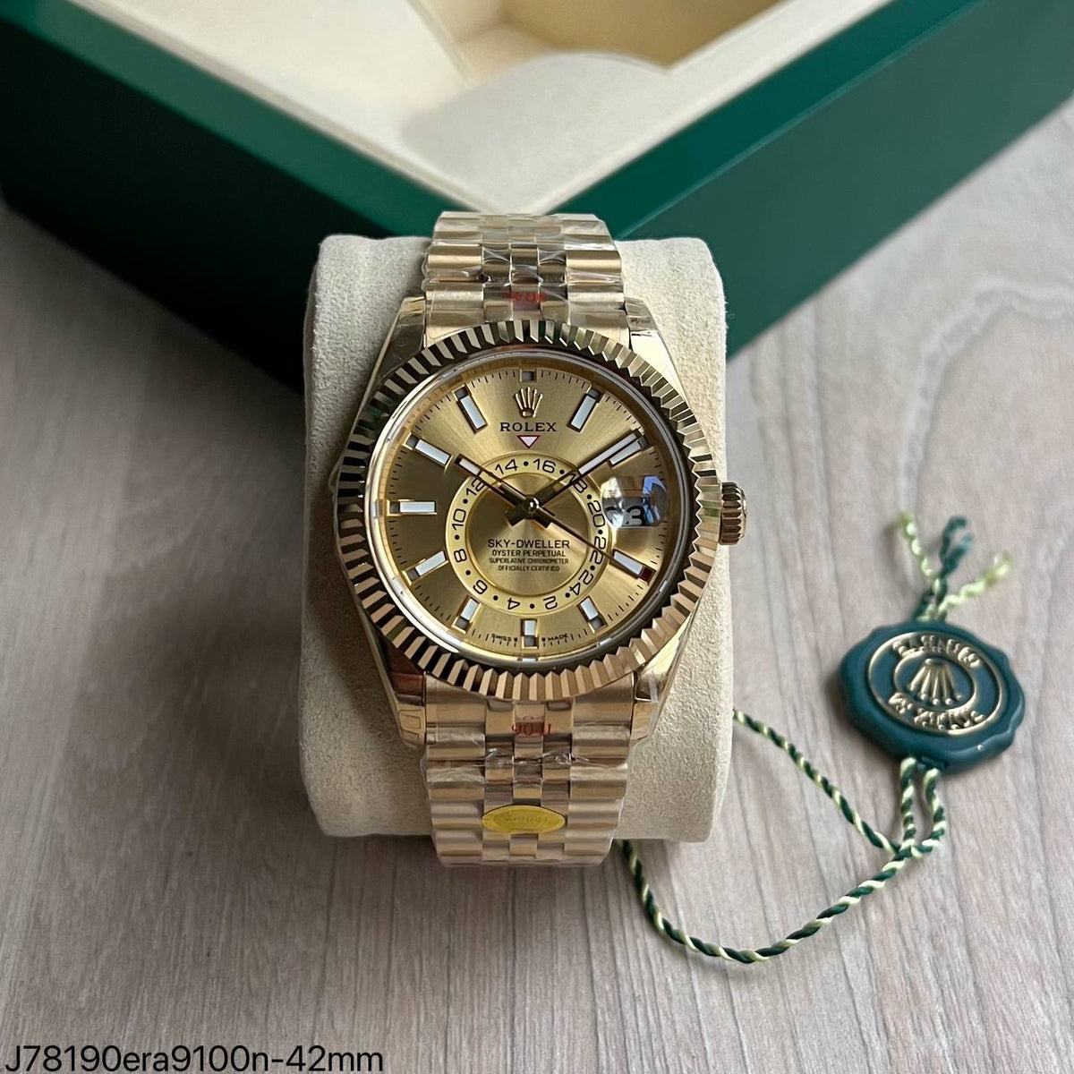 ROLEX SKY-DWELLER  GOLD ETA SUPER CLONE