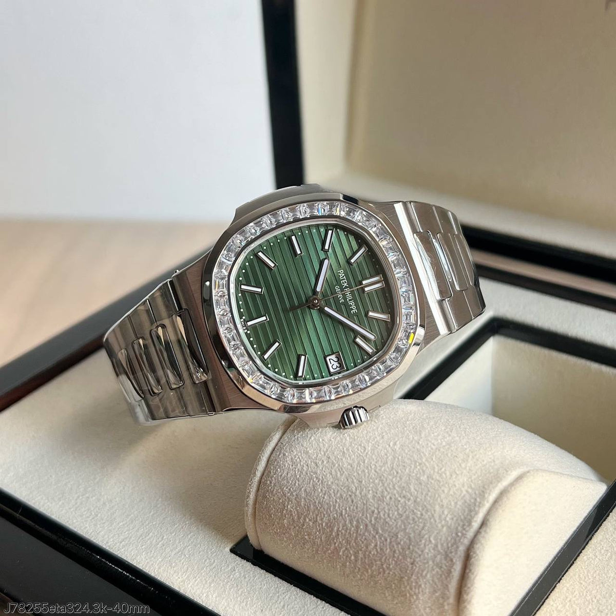 PATEK PHILIPPE NAUTILUS 40MM PRATA VERDE  BRILHANTE SUPER CLONE