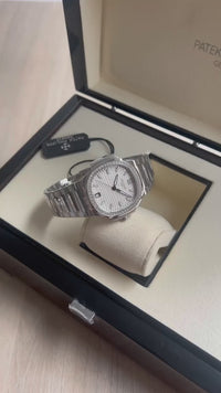 PATEK PHILIPPE NAUTILUS FEMININO Branco COM BRILHANTE ETA J68280 SUPER CLONE